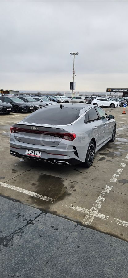 Kia K5 - фото 4