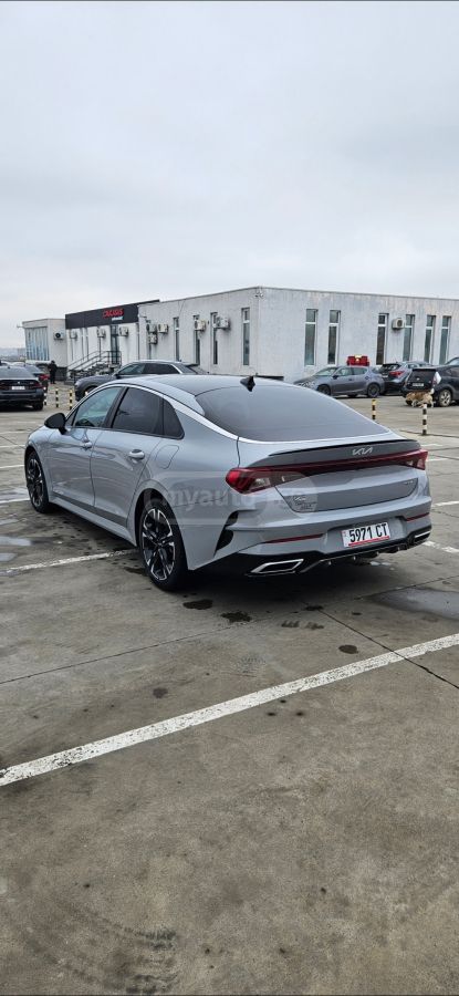 Kia K5 - фото 5