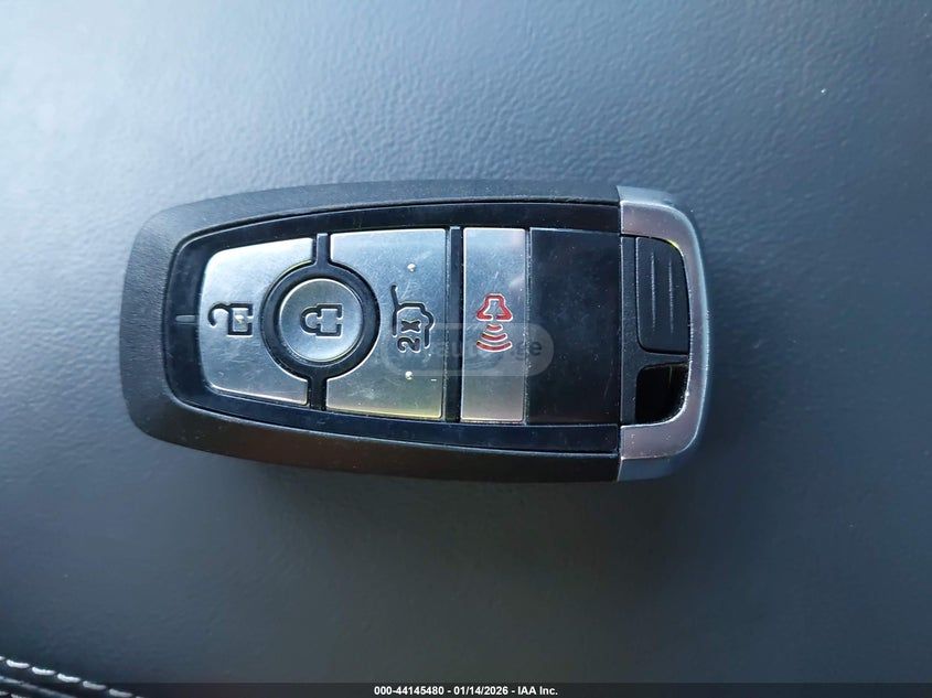 Ford Mustang Mach-E 2024 — миниатюра 11