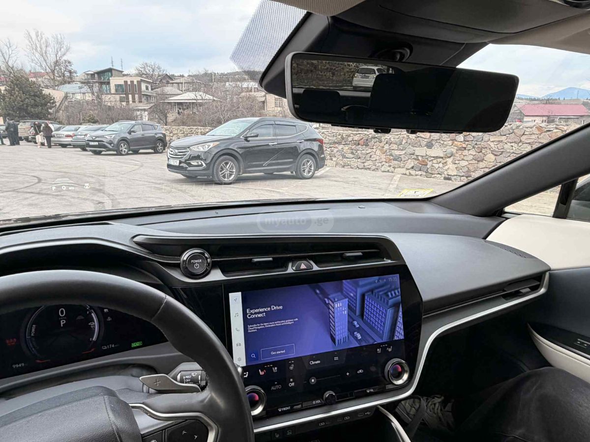 Lexus RZ 450e 2024 — миниатюра 2