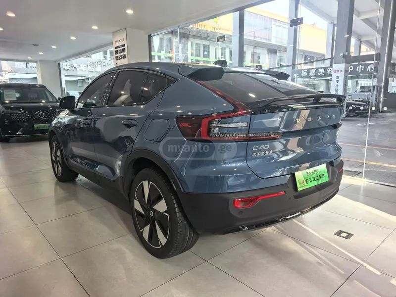 Volvo C40 2024 — миниатюра 4