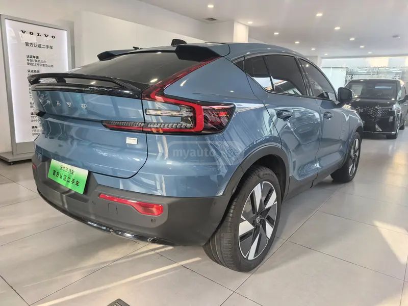 Volvo C40 2024 — миниатюра 6