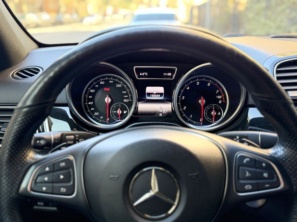 Mercedes-Benz GLE 350 - фото 11