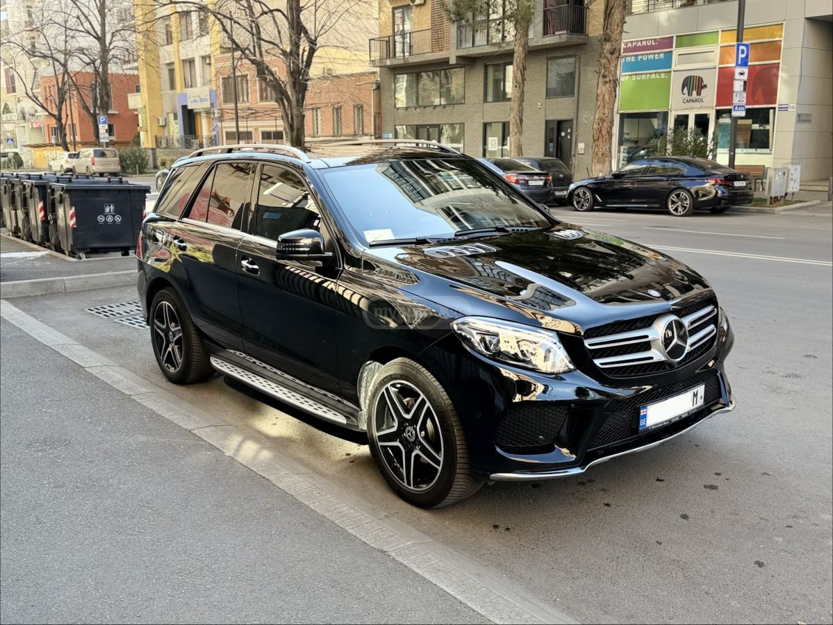 Mercedes-Benz GLE 350 - фото 3