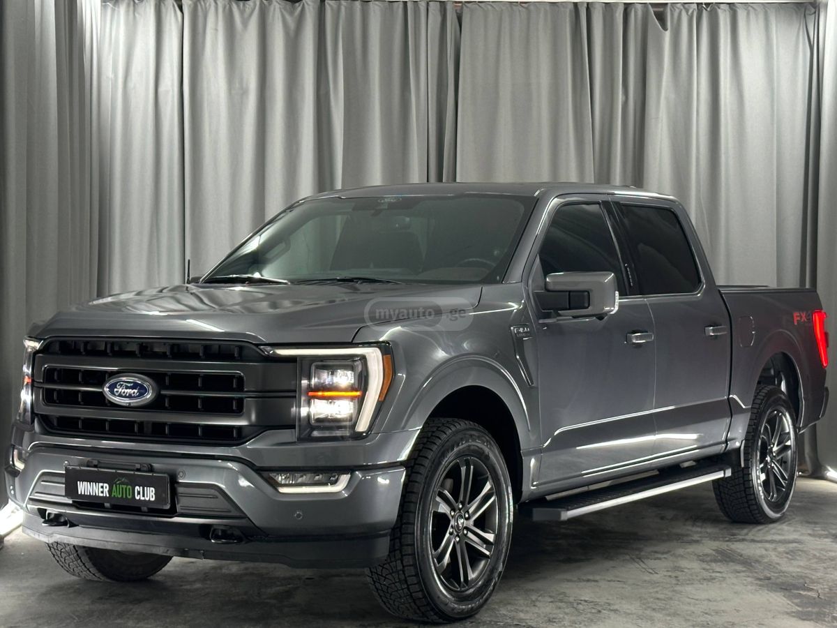 Ford F150 - фото 1