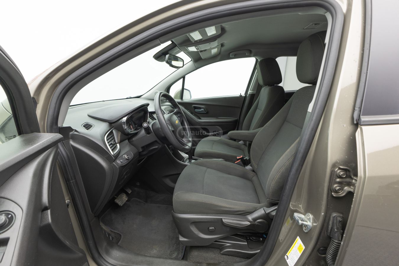 Chevrolet Trax - фото 10