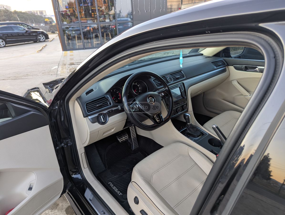 Volkswagen Passat - фото 4