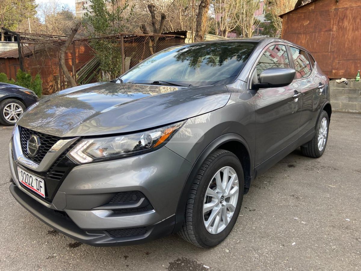 Nissan Rogue Sport - фото 2