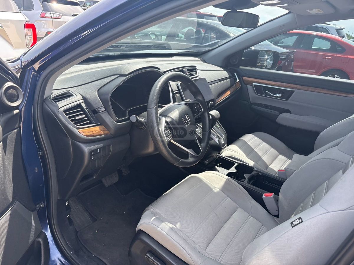 Honda CR-V - фото 5