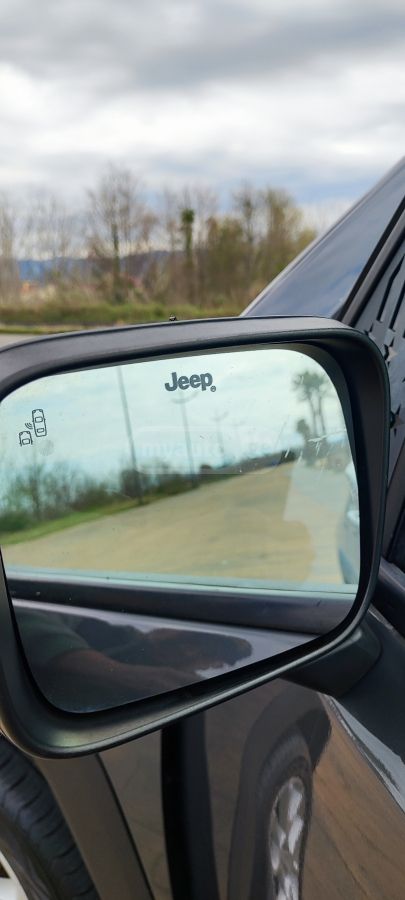 Jeep Renegade - фото 13