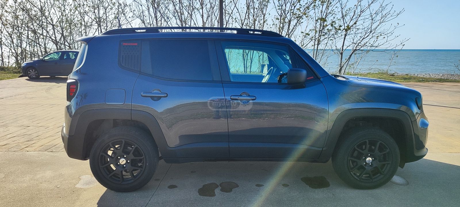 Jeep Renegade - фото 6