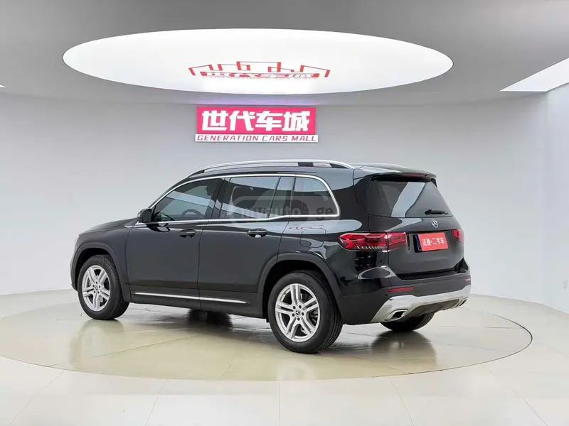 Mercedes-Benz GLB 35 AMG 2023 — миниатюра 4