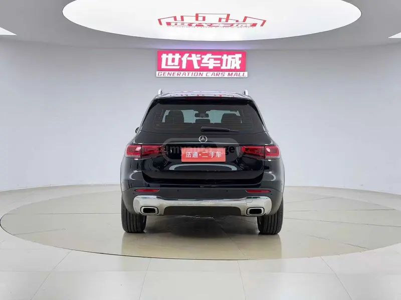 Mercedes-Benz GLB 35 AMG 2023 — миниатюра 5