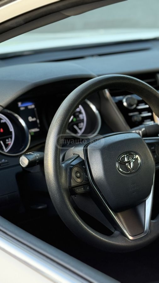 Toyota Camry - фото 7