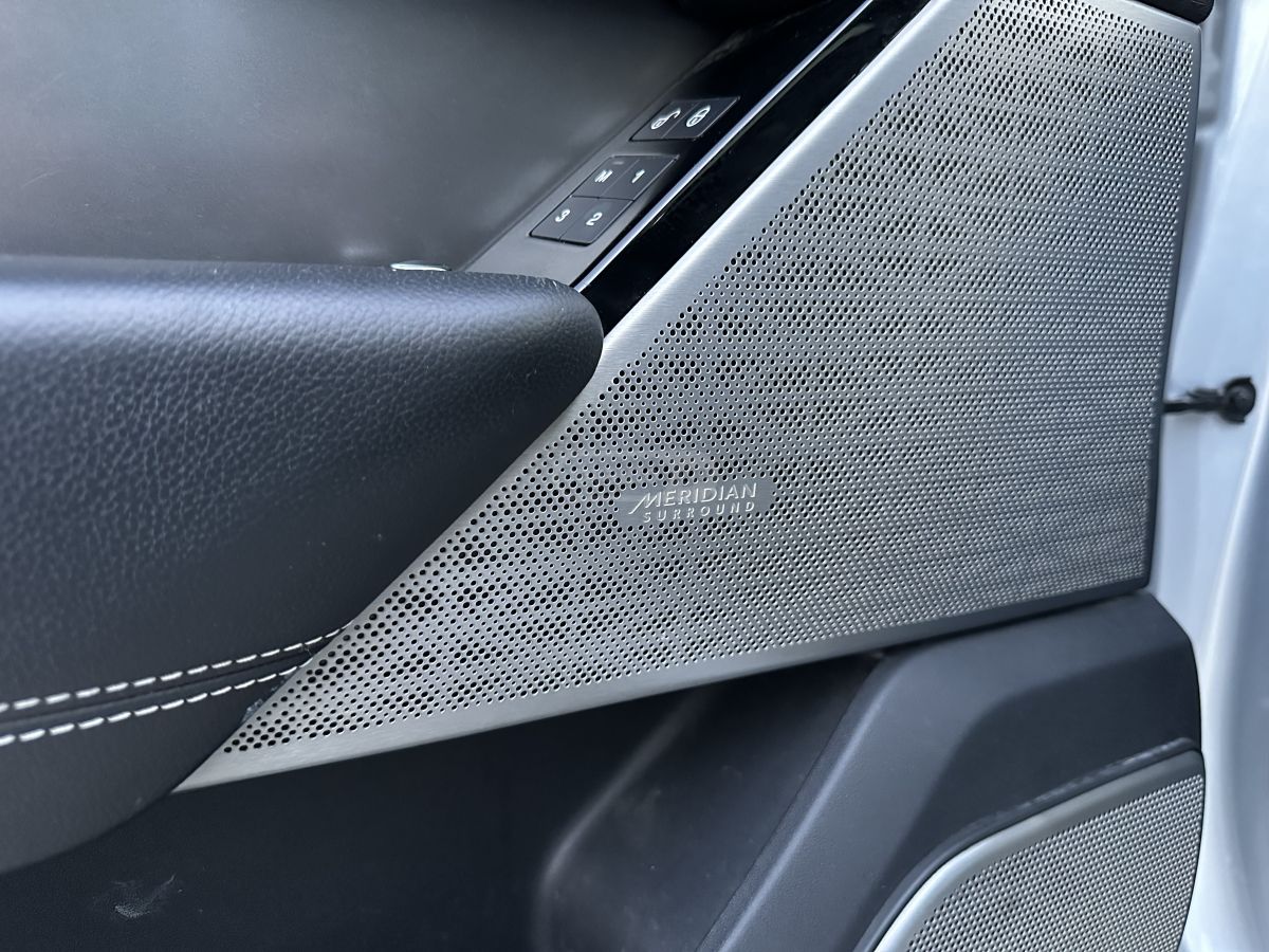 Land Rover Range Rover  Velar - фото 11