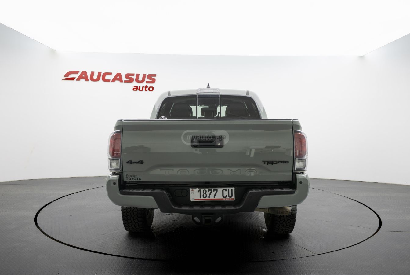 Toyota Tacoma - фото 5