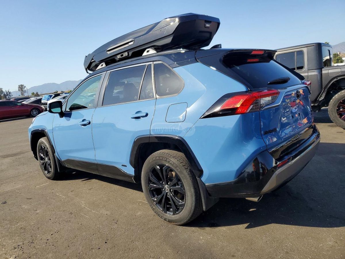 Toyota Rav 4 - фото 6