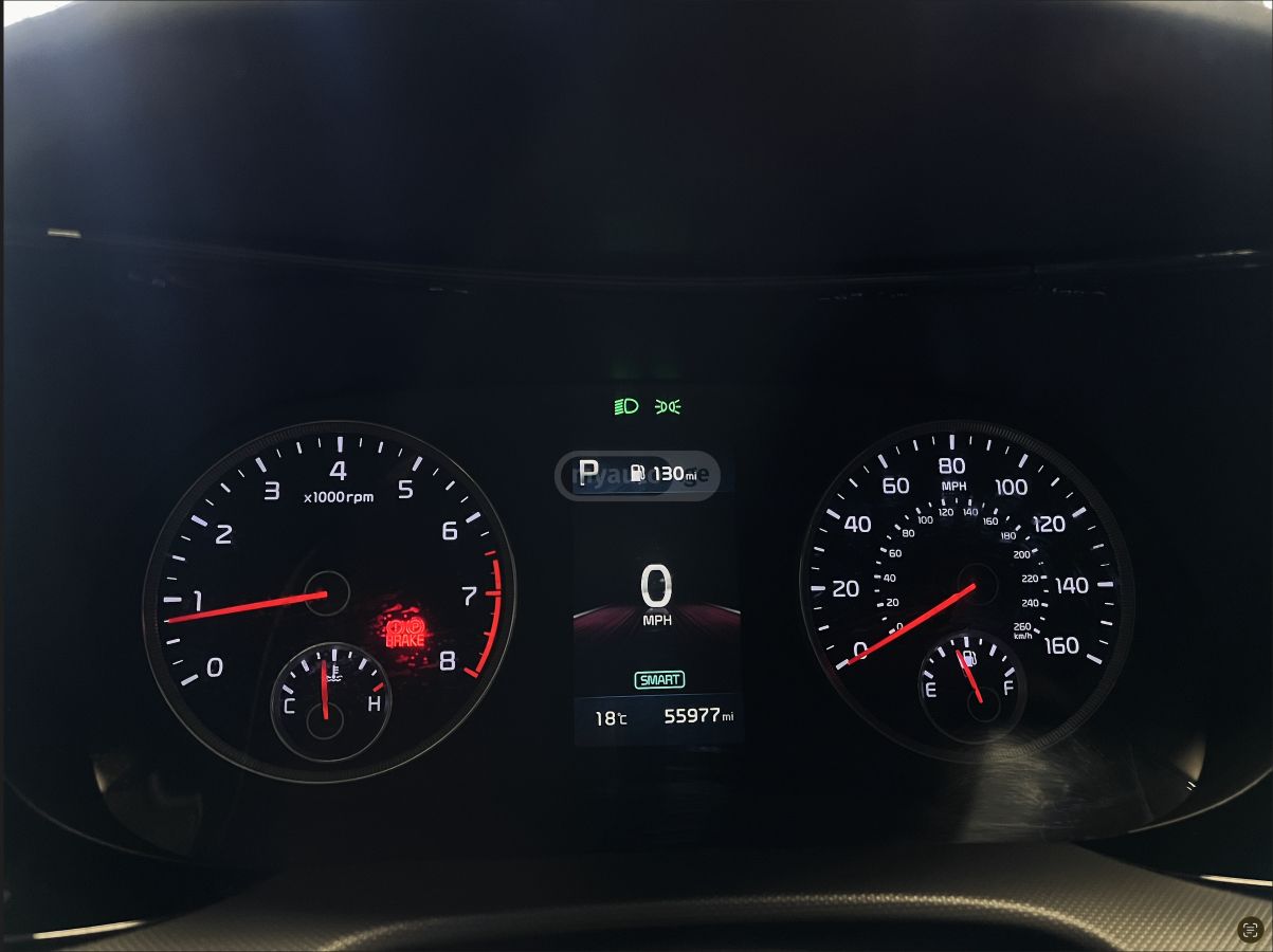 Kia K5 - фото 12