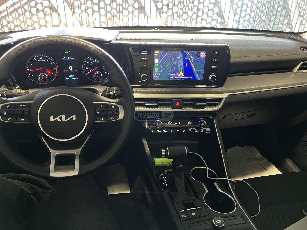 Kia K5 - фото 5