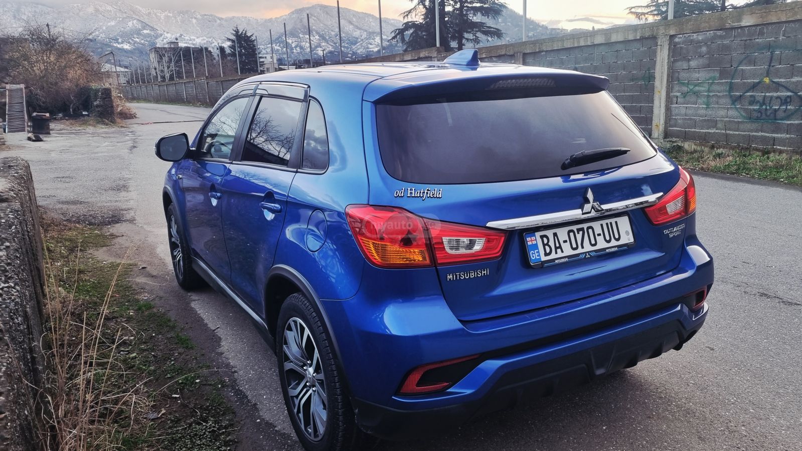 Mitsubishi Outlander Sport - фото 2