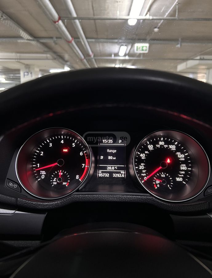 Volkswagen Passat - фото 13