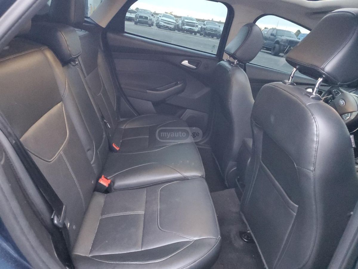 Ford Focus - фото 10