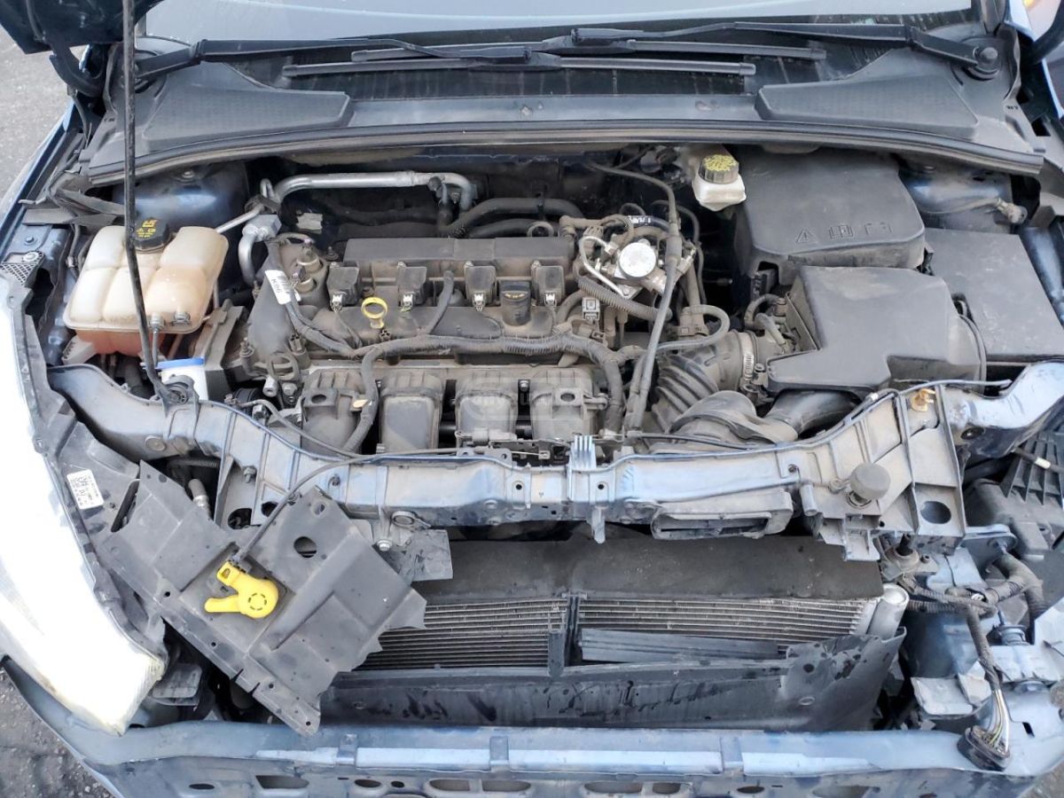 Ford Focus - фото 11