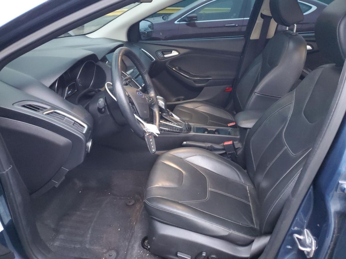 Ford Focus - фото 7