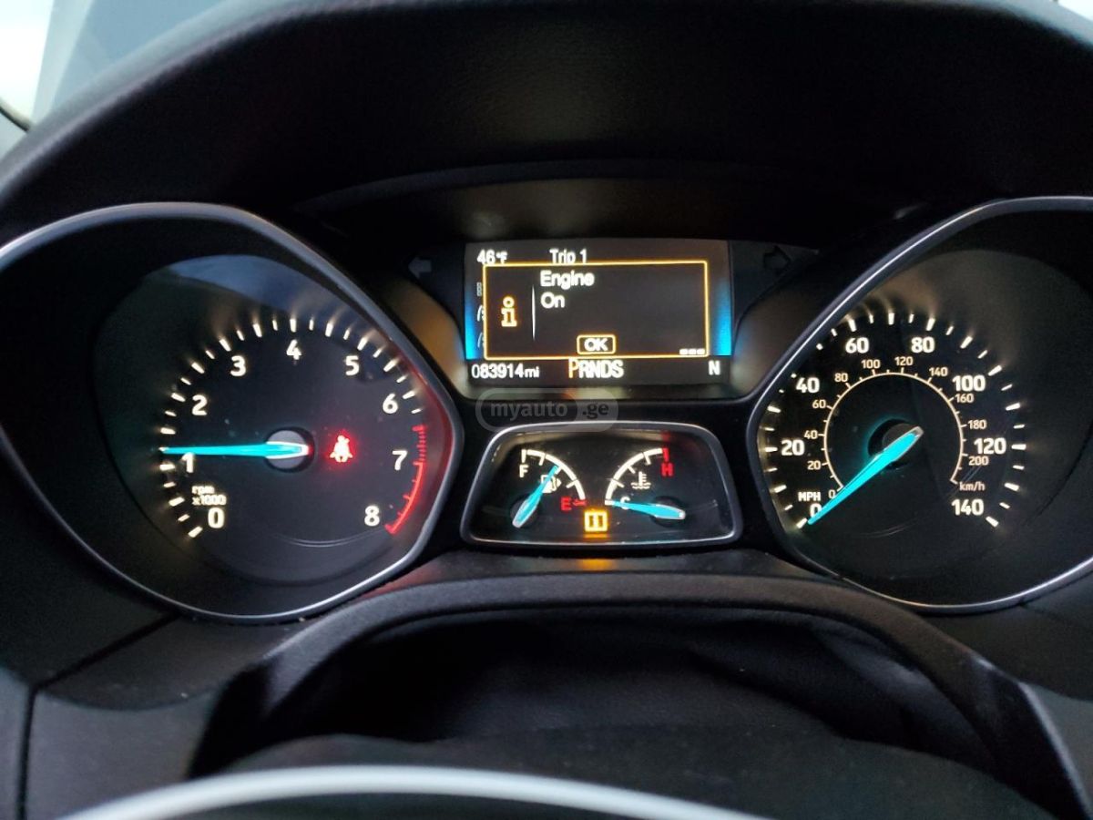 Ford Focus - фото 9