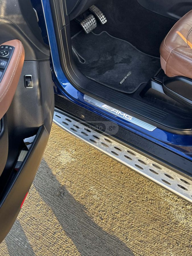 Mercedes-Benz GLE 43 AMG - фото 4