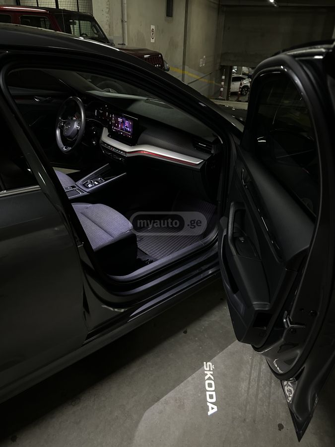 Skoda Octavia - фото 5