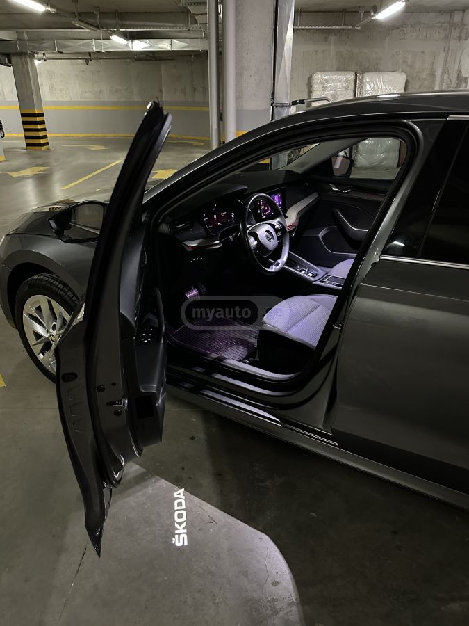 Skoda Octavia - фото 6