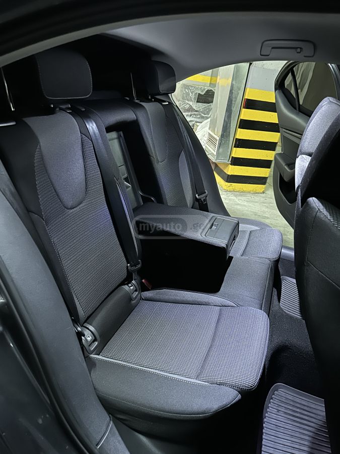 Skoda Octavia - фото 9