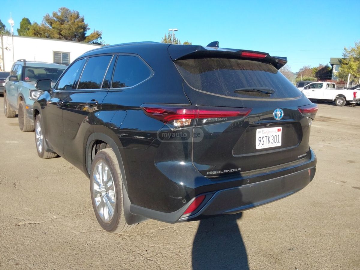 Toyota LIMITED HYBRID AWD — миниатюра 4