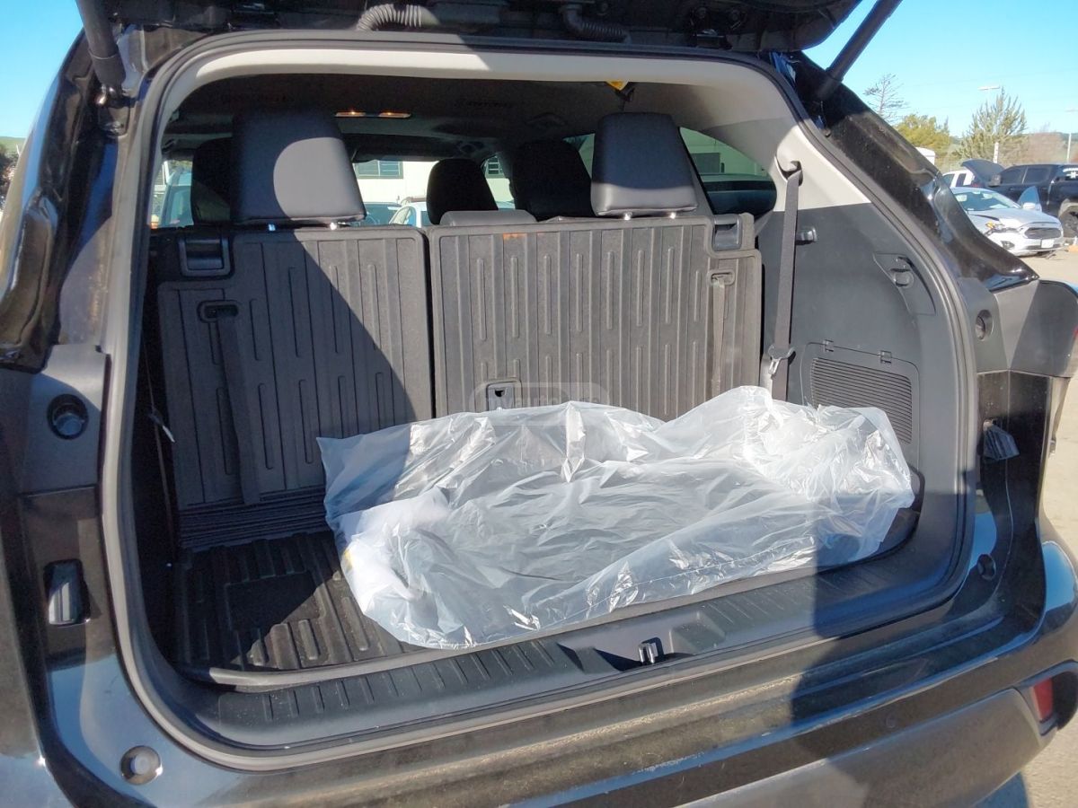 Toyota LIMITED HYBRID AWD — миниатюра 7