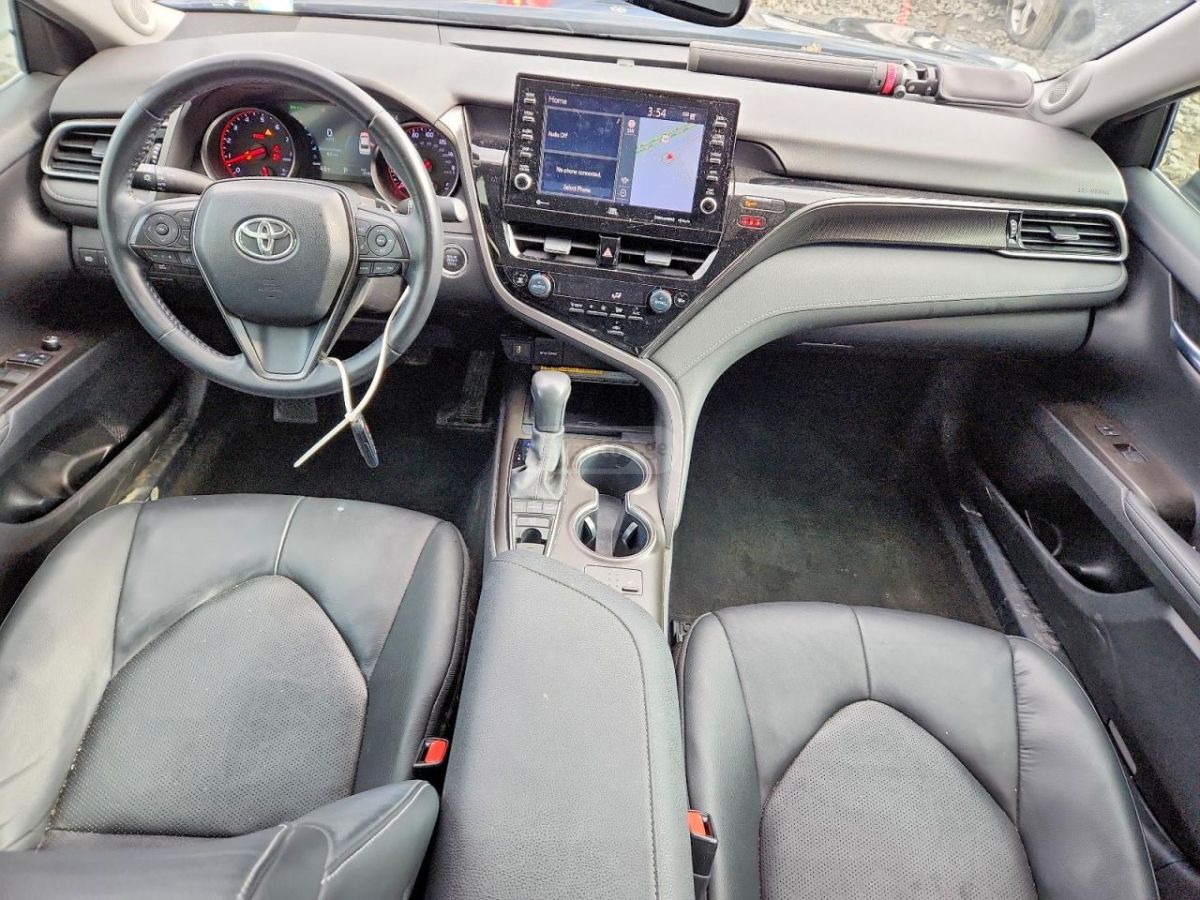 Toyota Camry - фото 8