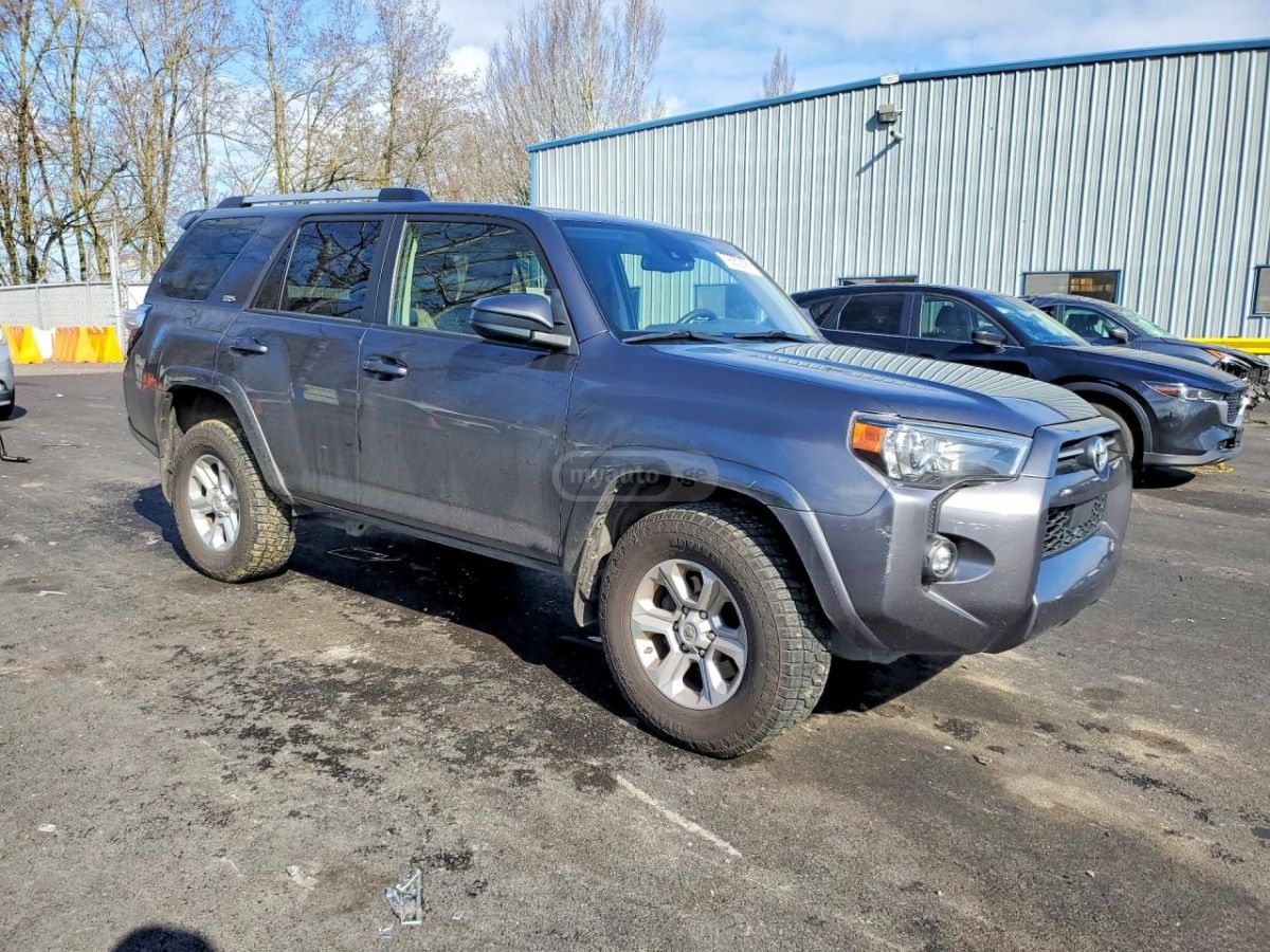 Toyota 4 Runner - фото 4