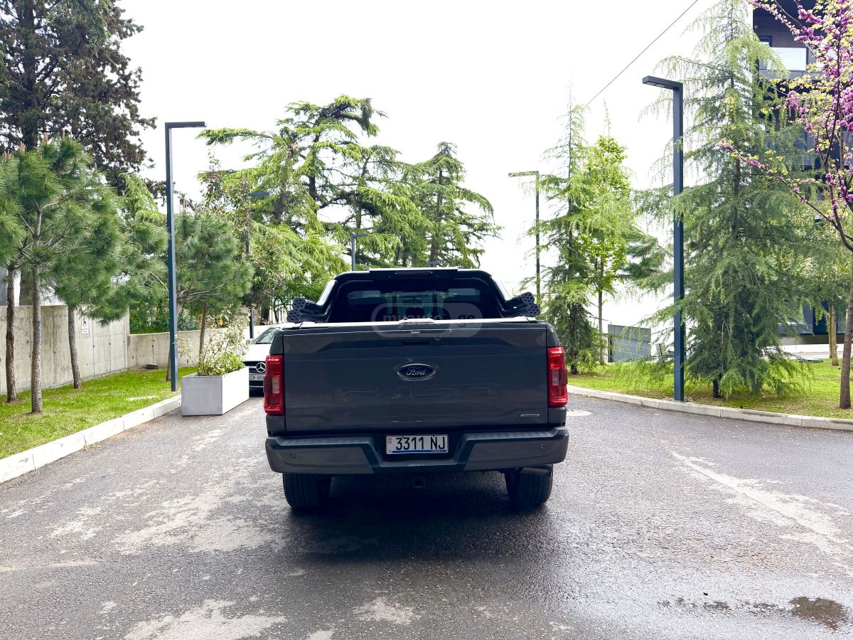 Ford F-150 - фото 6