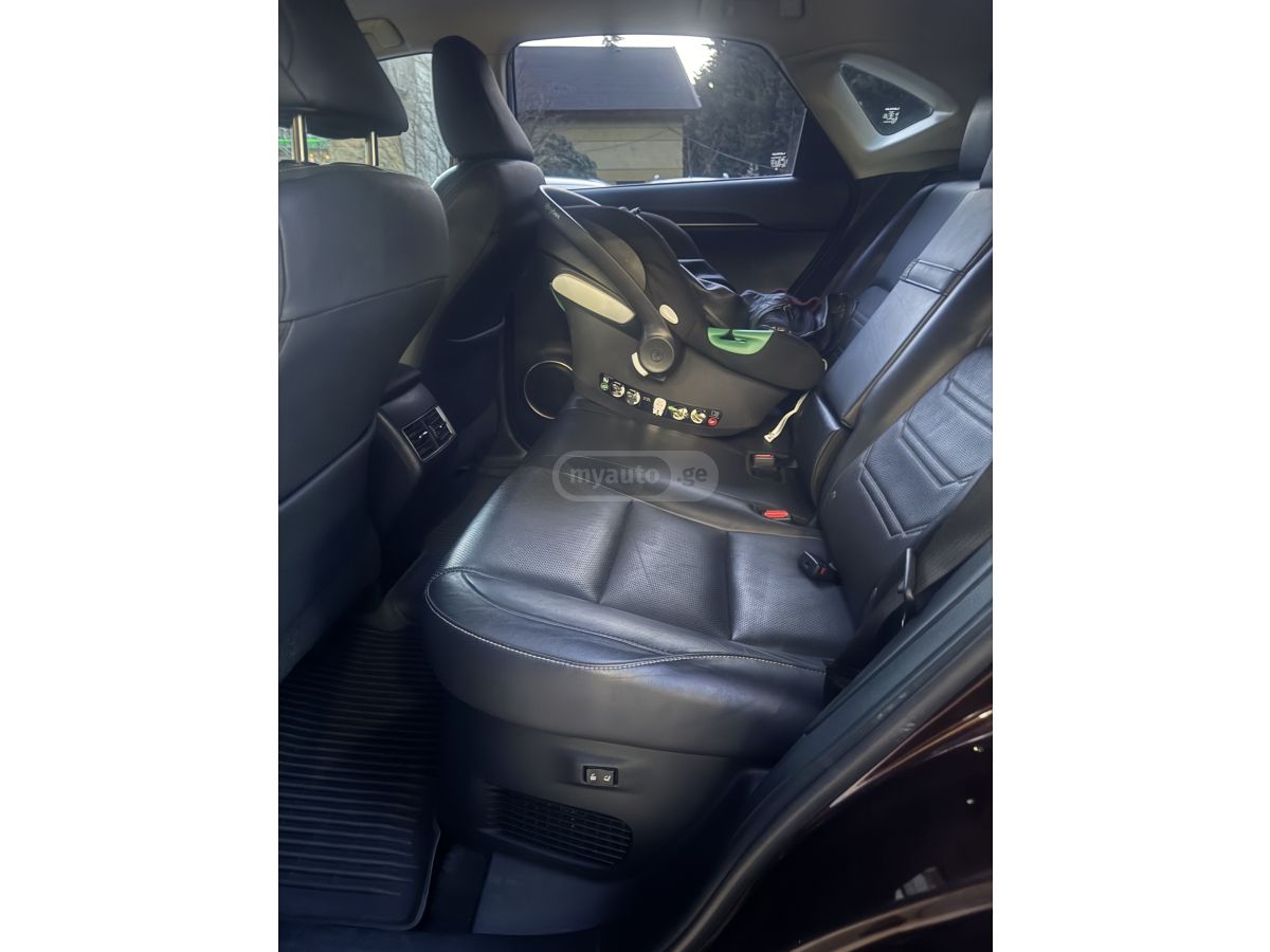 Lexus NX 300 - фото 4