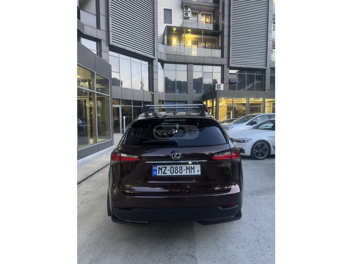 Lexus NX 300 - фото 9