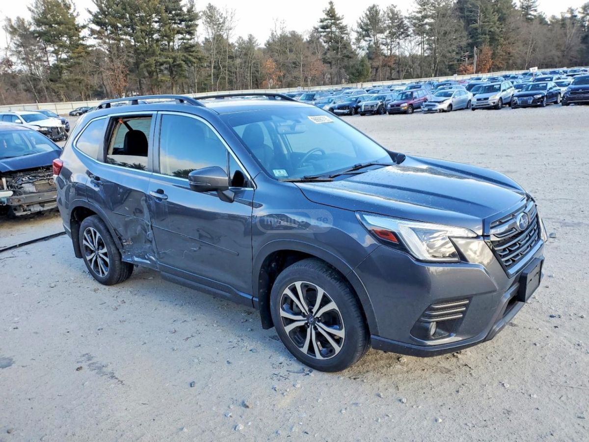 Subaru Limited 4dr All-Wheel Drive CV — миниатюра 2