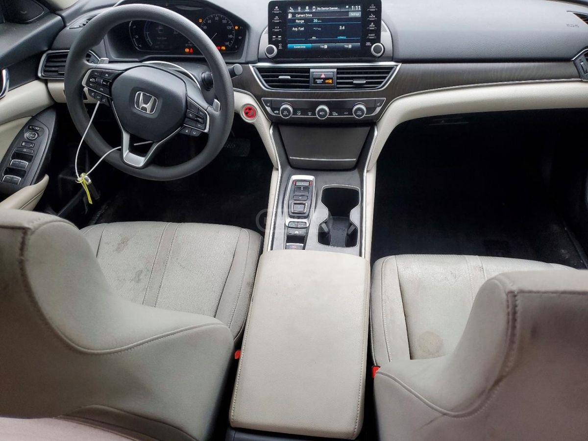 Honda Accord - фото 8