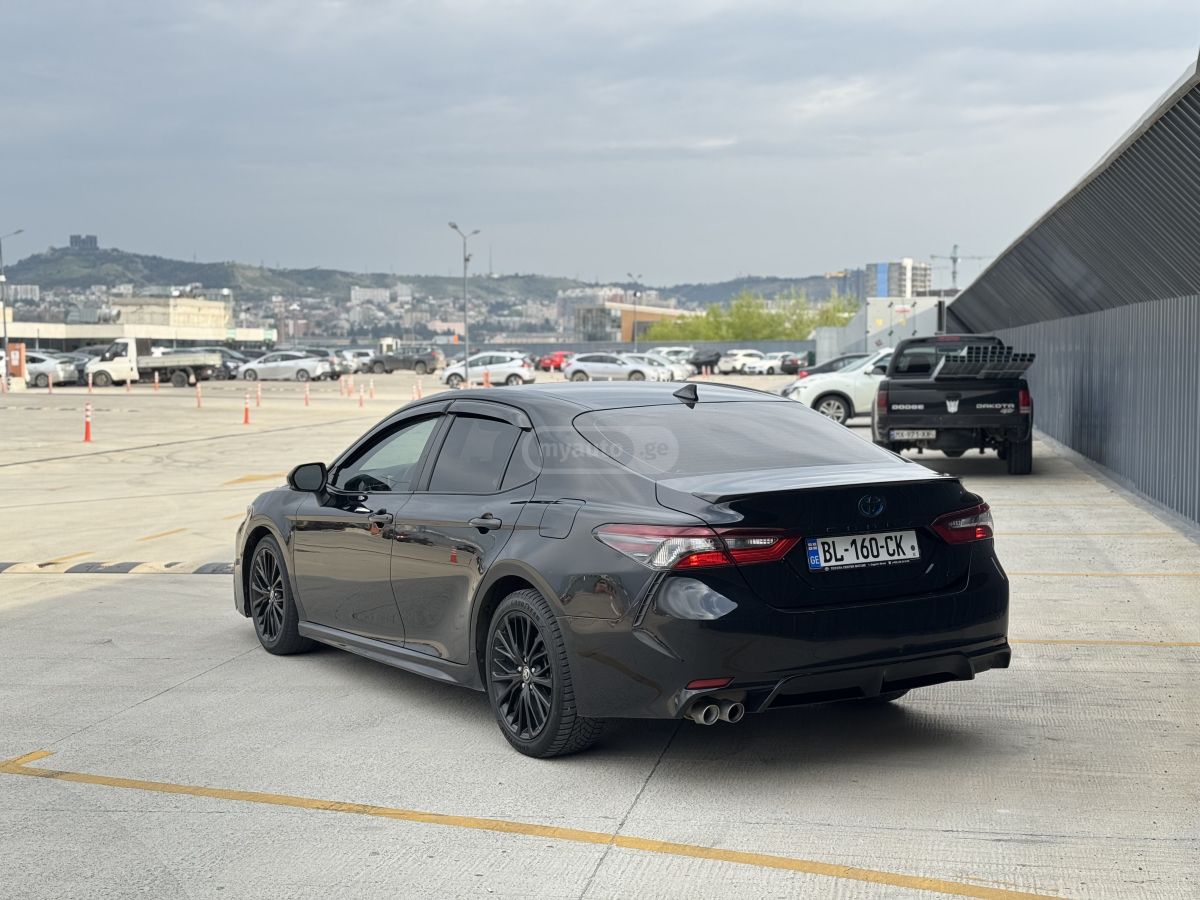 Toyota Camry - фото 7