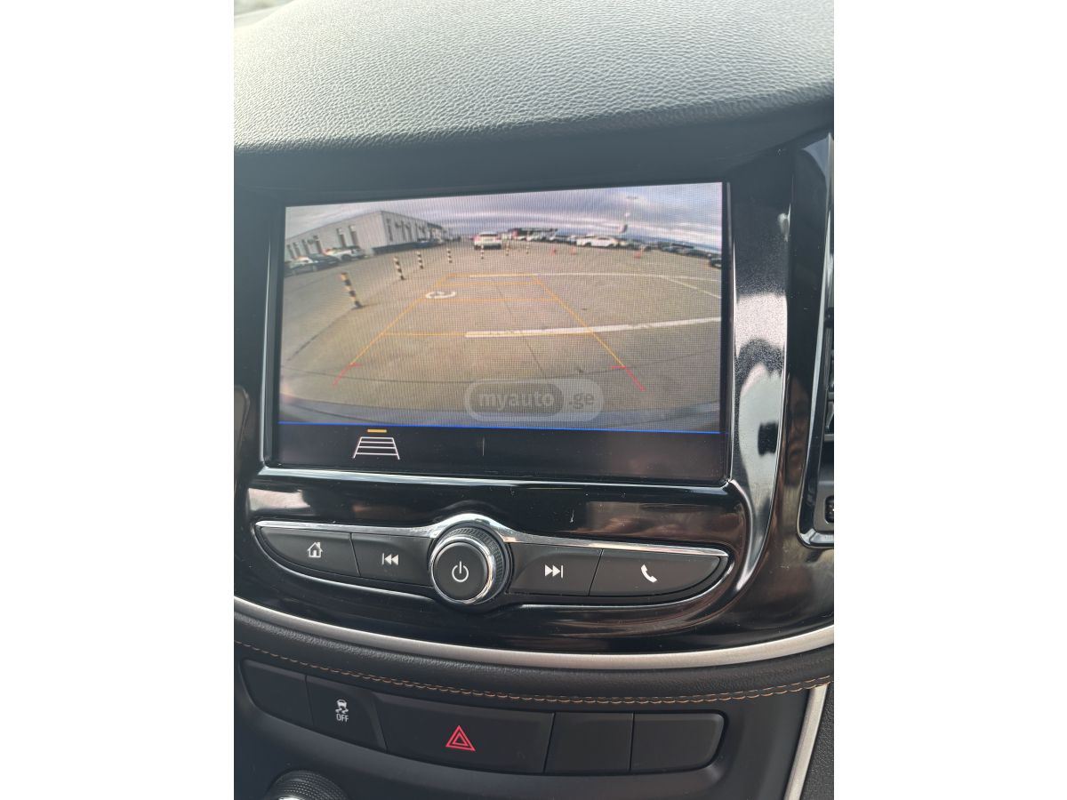 Chevrolet Trax - фото 5
