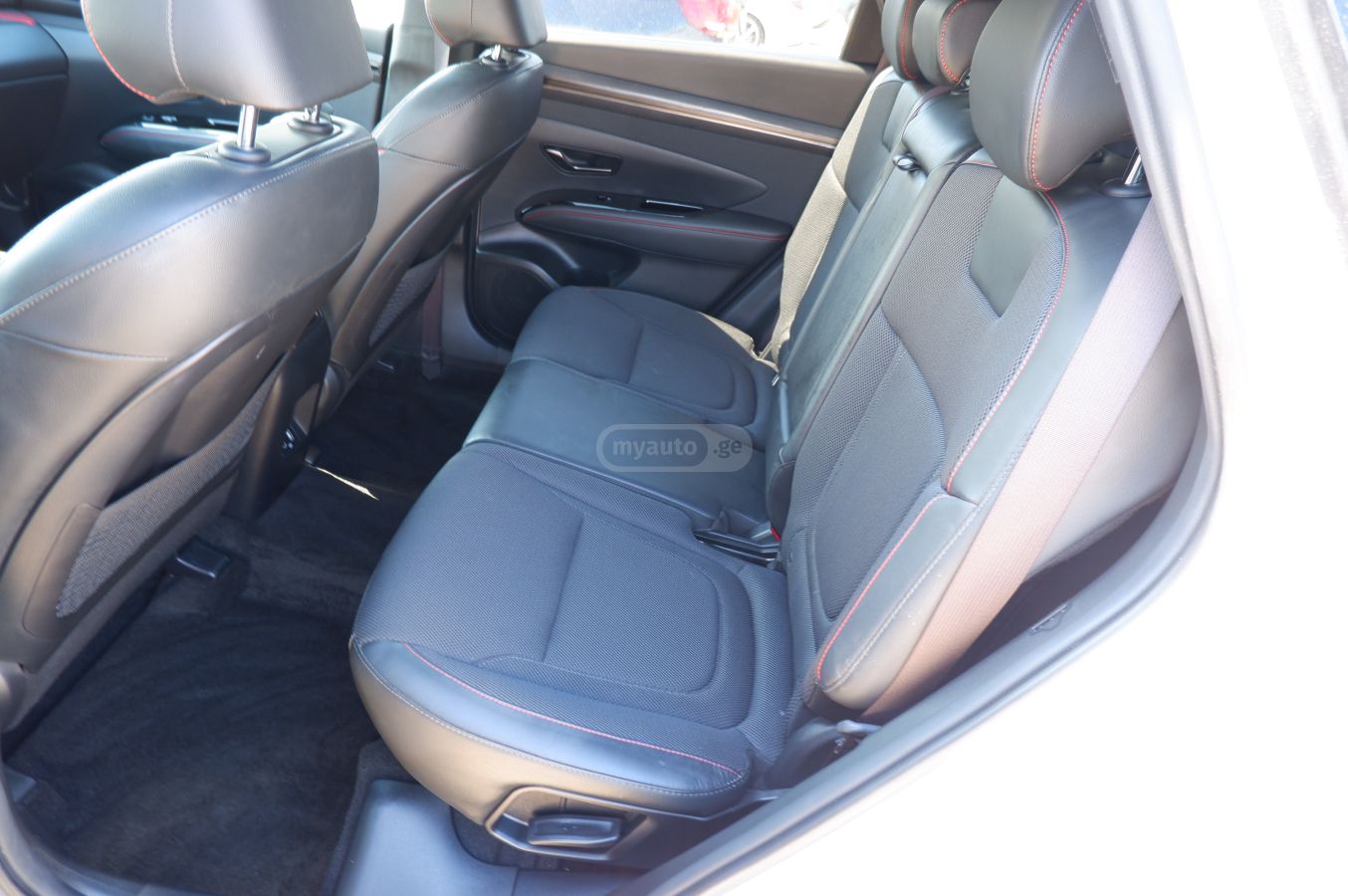 Hyundai Tucson - фото 9