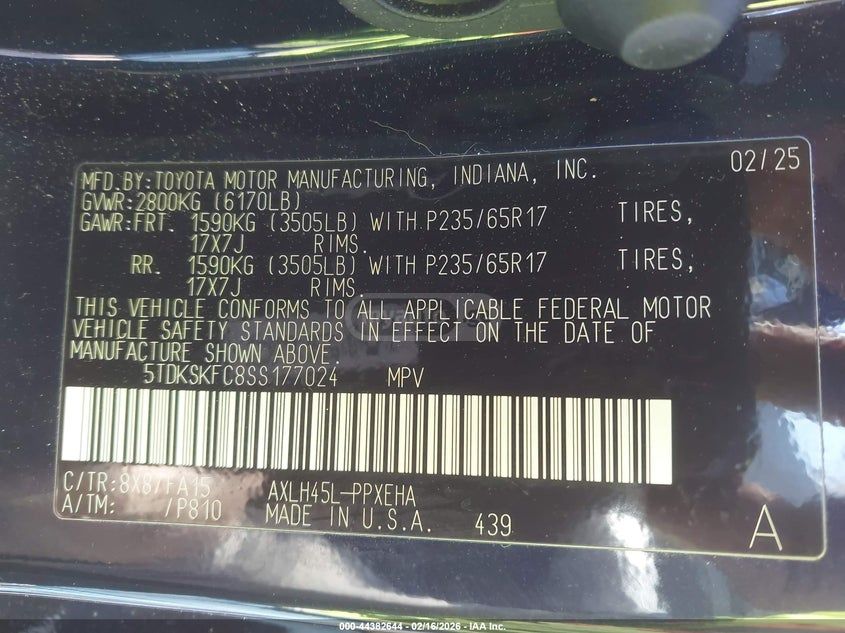 Toyota Sienna 2025 — миниатюра 8