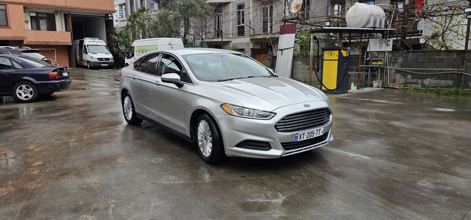 Ford Fusion - фото 10