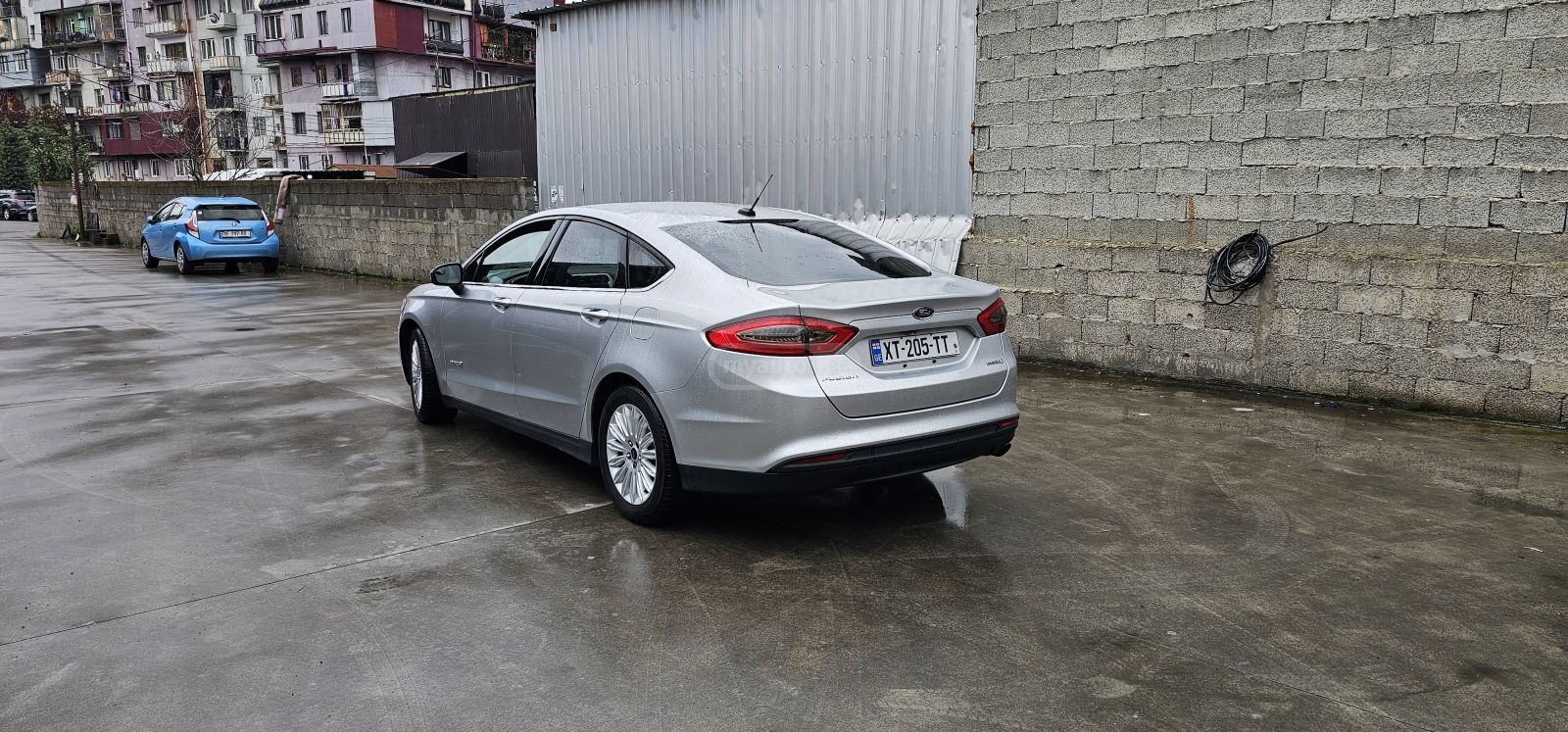 Ford Fusion - фото 7