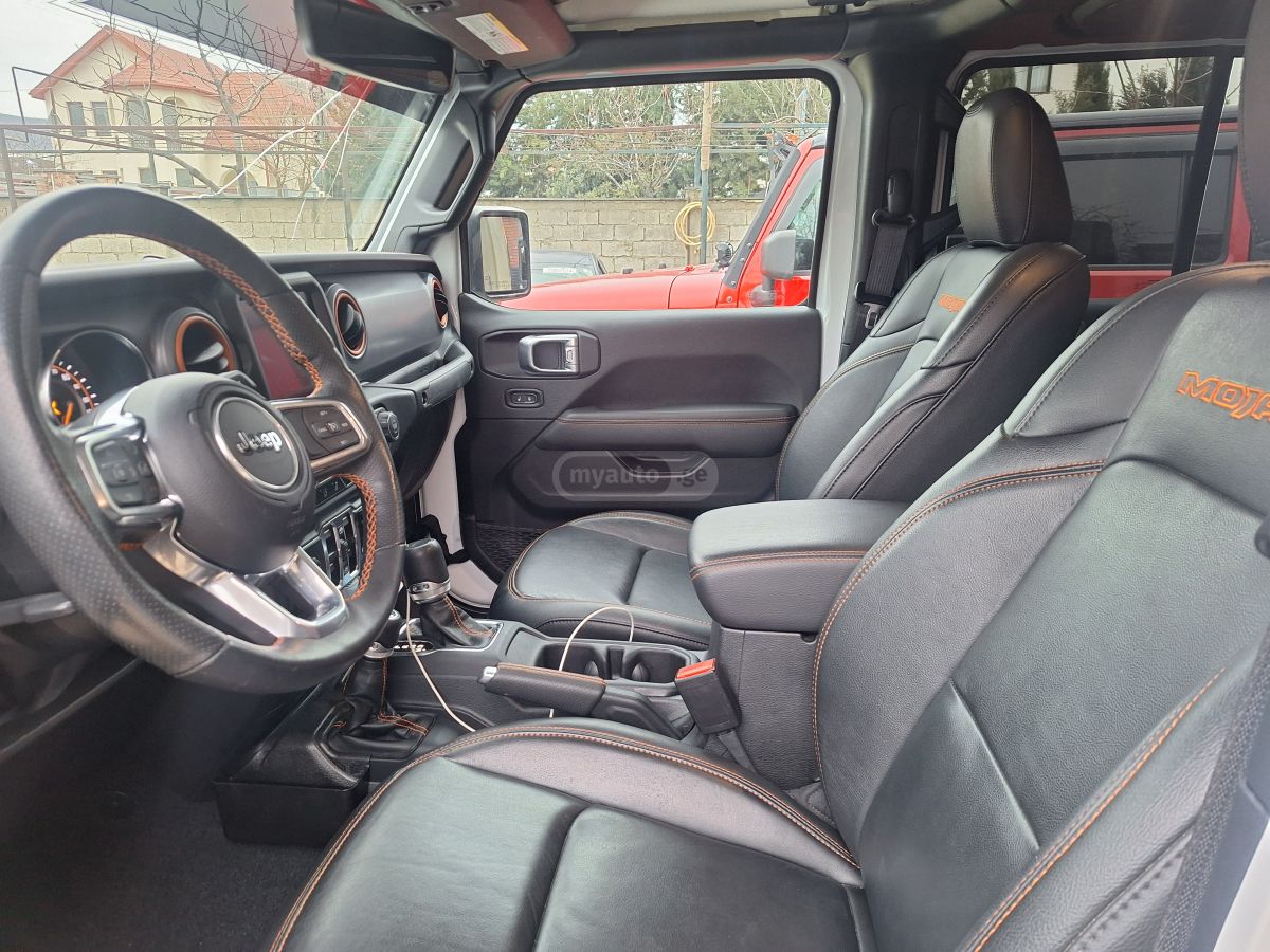 Jeep Gladiator mojave 2023 — миниатюра 10