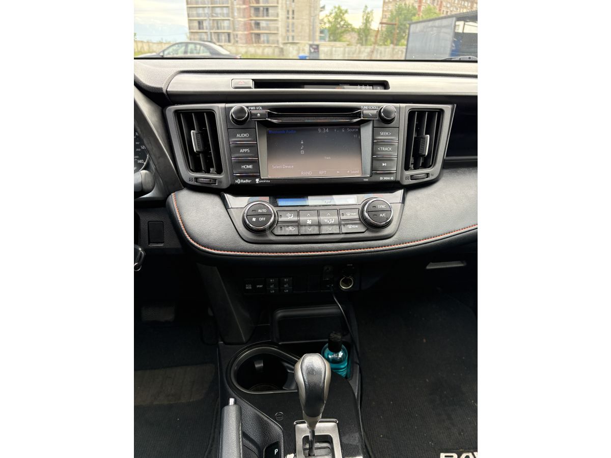 Toyota Rav 4 - фото 14